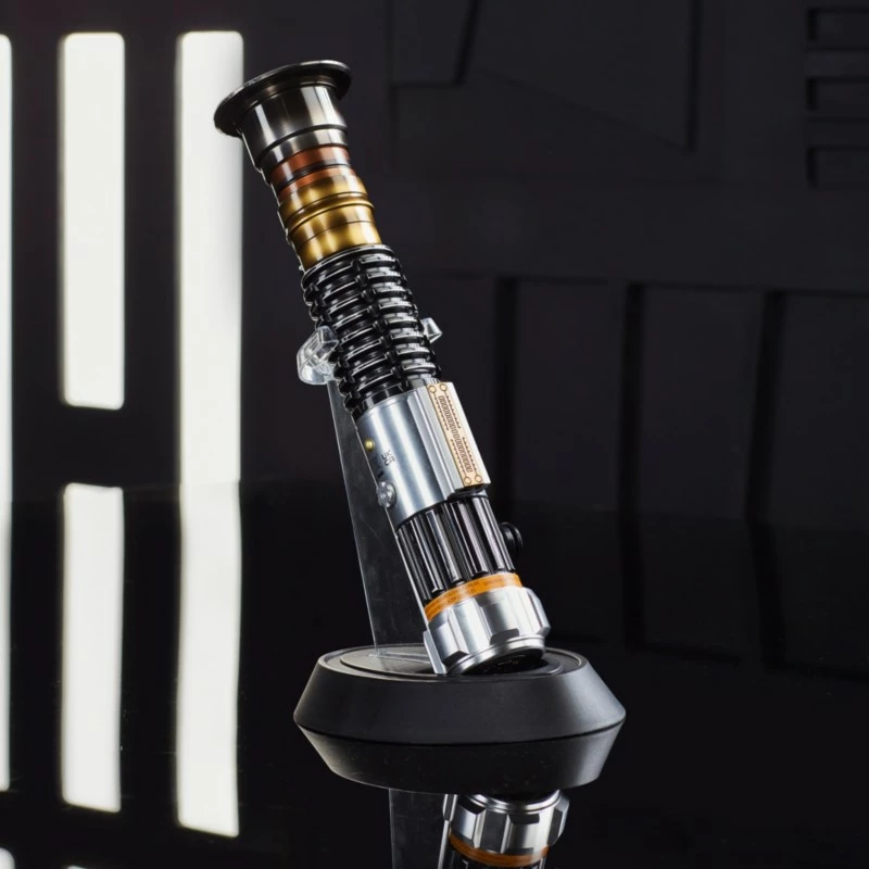 Obi-Wan Kenobi Legacy LIGHTSABER - Image 4