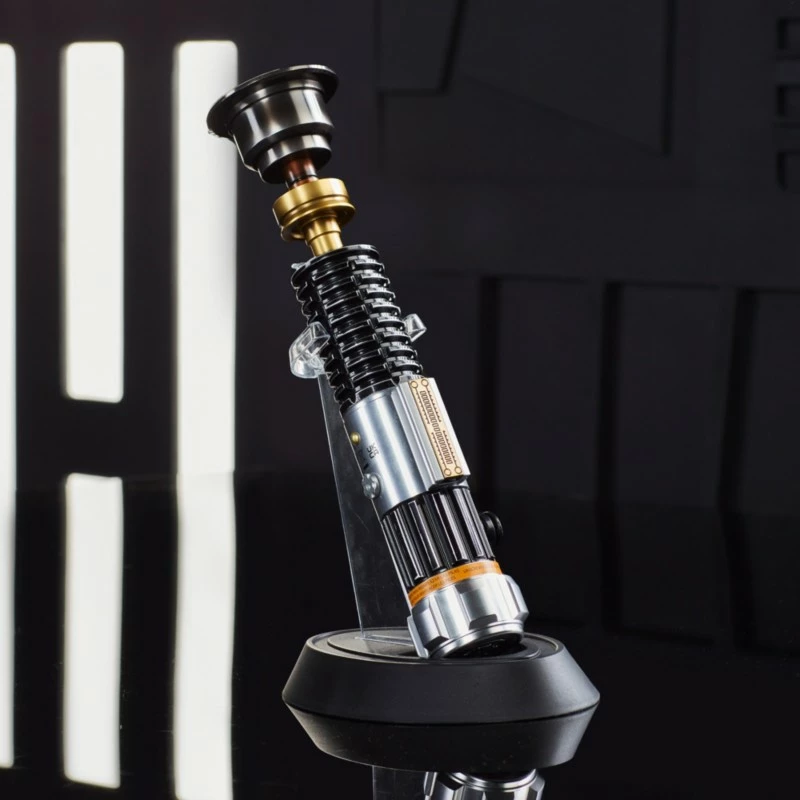 Obi-Wan Kenobi Legacy LIGHTSABER - Image 5