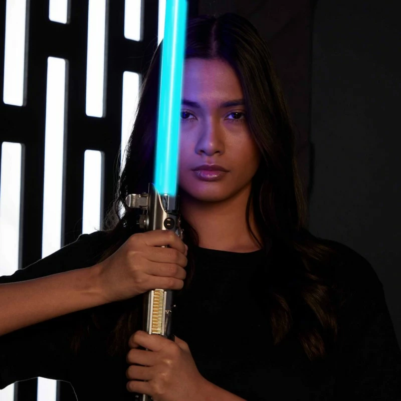 Skywalker Legacy LIGHTSABER Collectible Set, Star Wars - Image 3