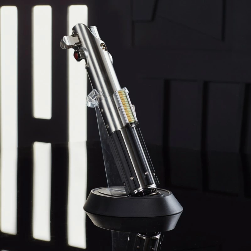 Skywalker Legacy LIGHTSABER Collectible Set, Star Wars - Image 4