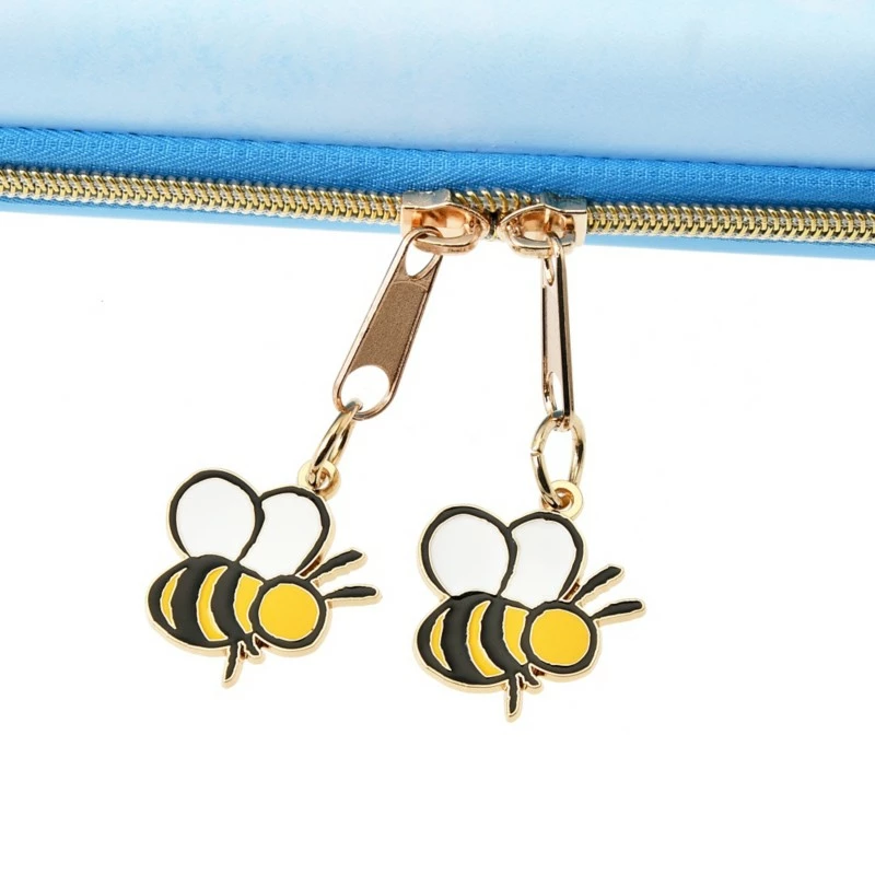 Winnie The Pooh Nintendo Switch Case With Strap, Pooh's Balloon - Image 3